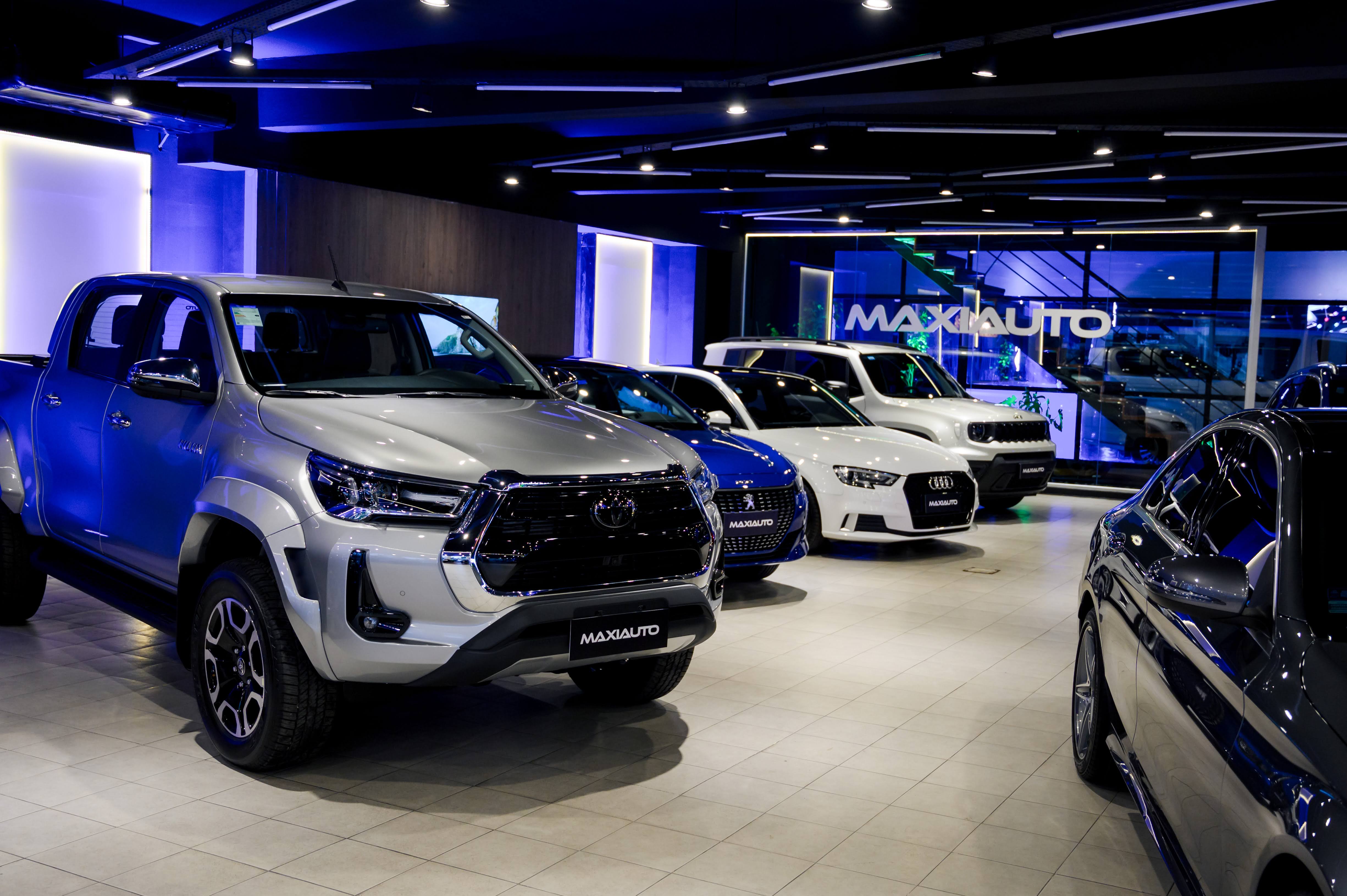 Showroom Premium Maxiauto